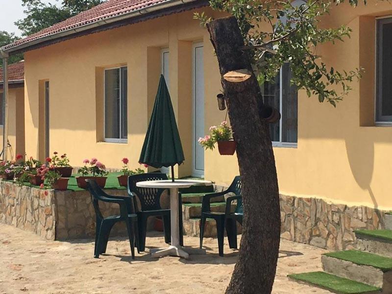 Guest House Viola Ezerets Exterior photo
